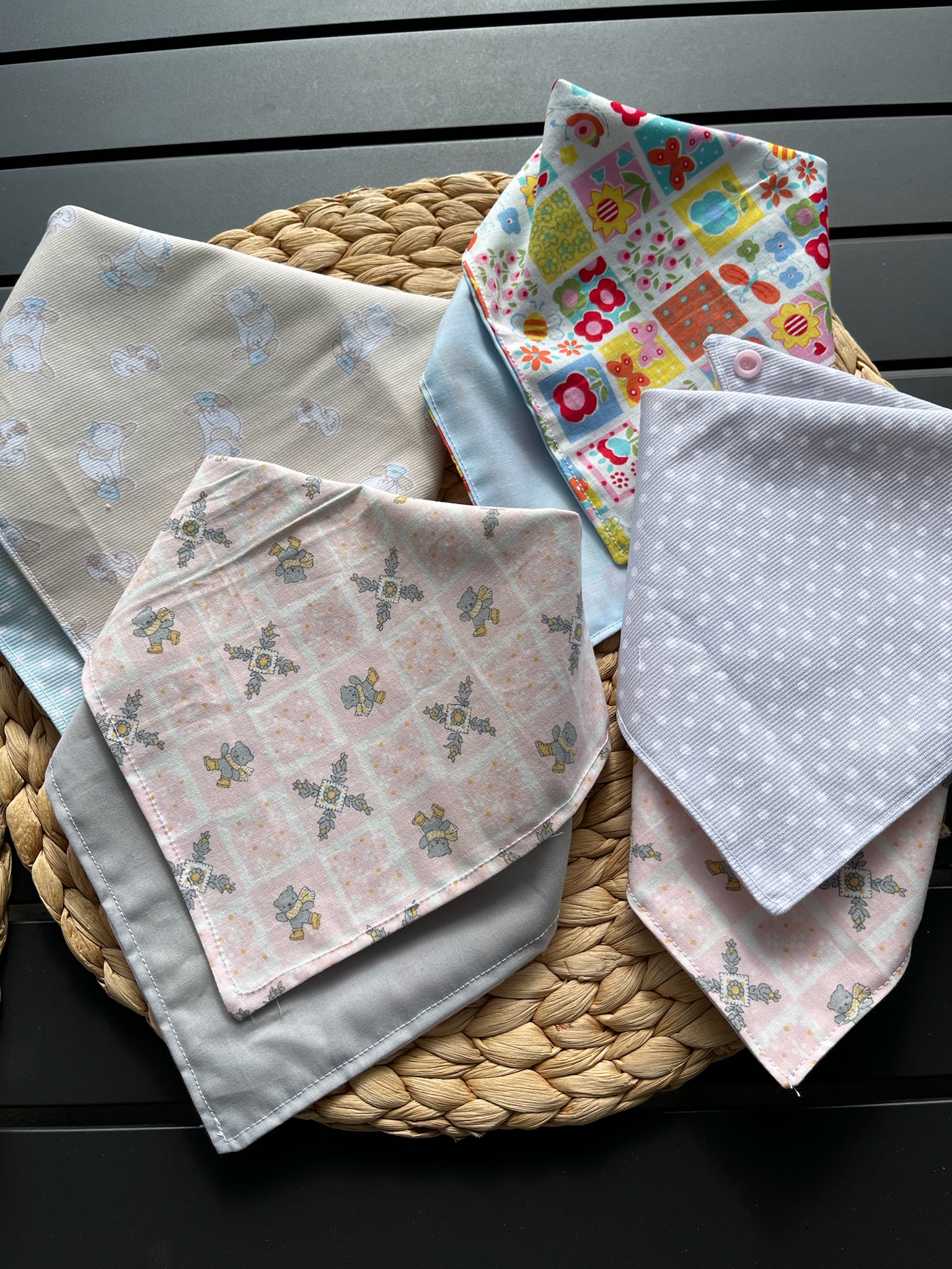 Bavoir réversible – Image 4