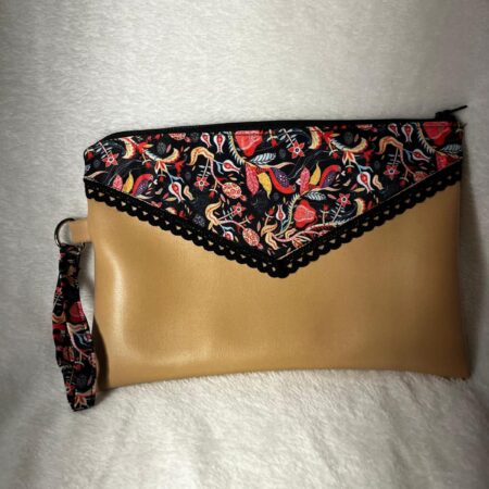 WhatsApp Image 2025-10-04 at 17.09.29 copia Cuero